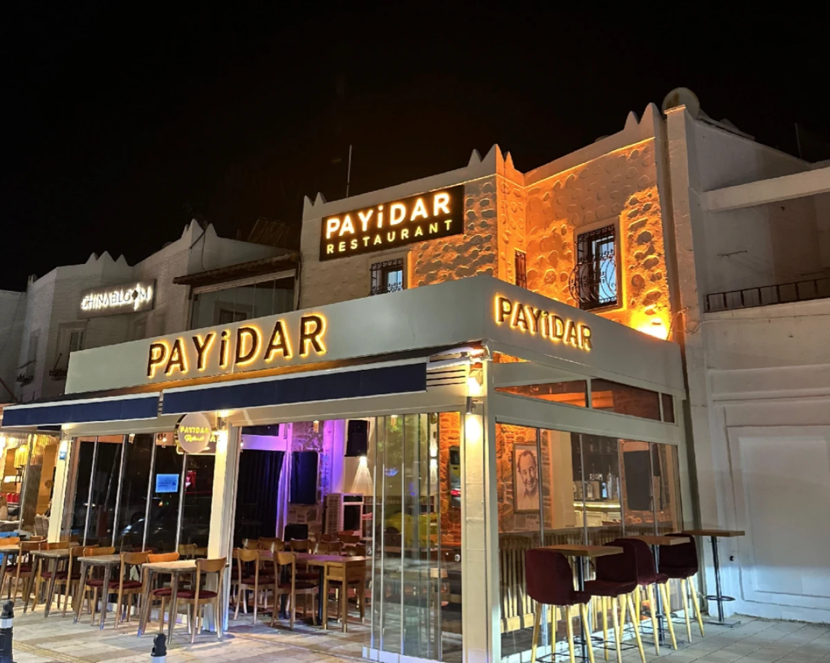 Payidar Salon Ege'nin farklı lezzetlerini canlı müzikle buluşturan mekan 