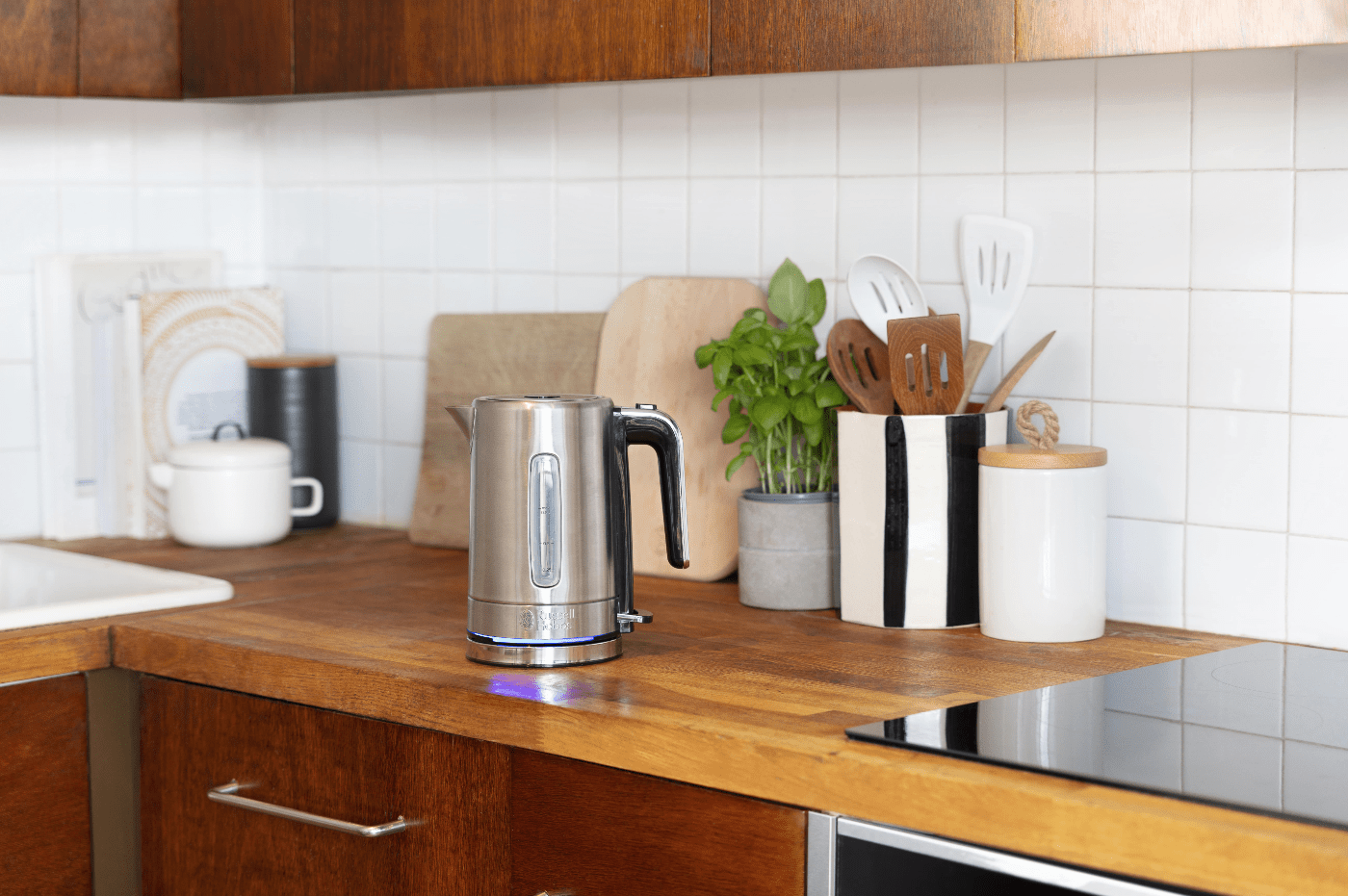 Mutfakların Süper Kahramanı: Russell Hobbs Compact Home Su Isıtıcı