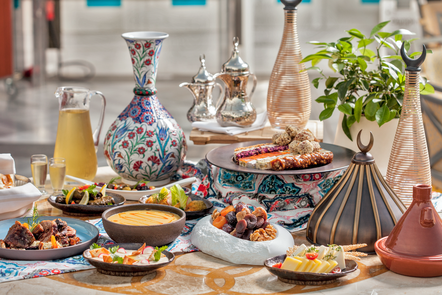 Four Seasons Hotel Bosphorus Ramazan Ruhunu Yansıtan Konaklama Paketleri Sunuyor