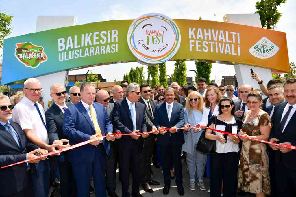 Balıkesir Kahvaltı Festivaline yoğun ilgi!