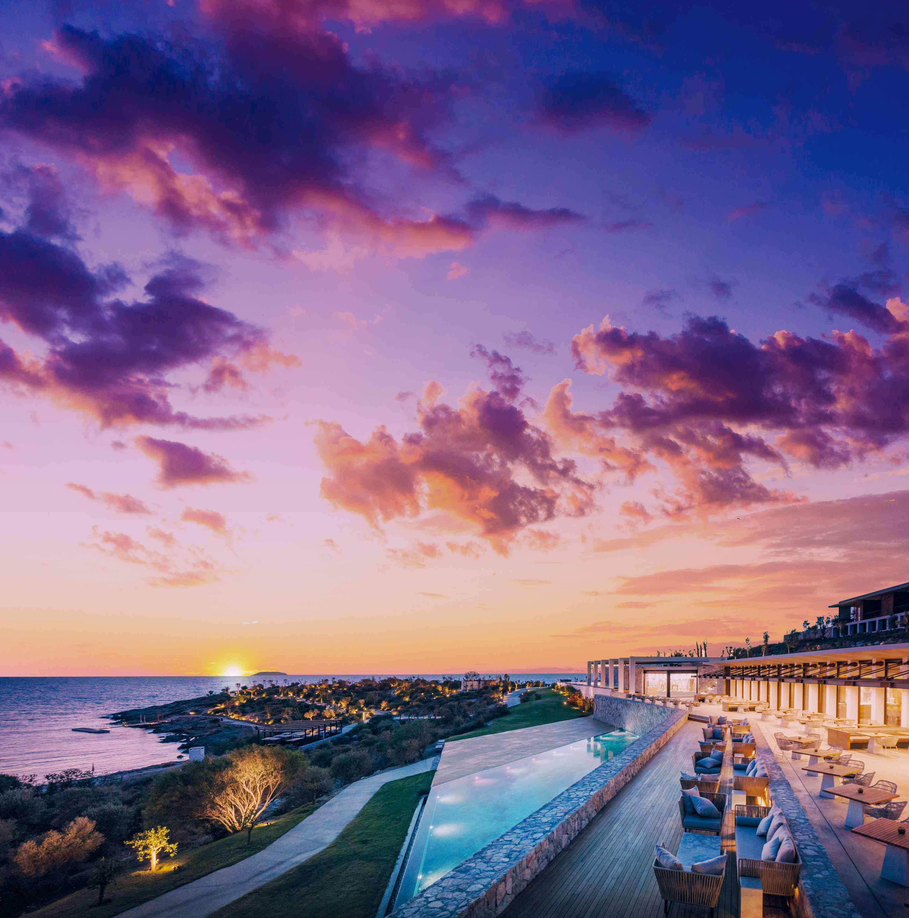  Meze by The Sea restoranın Sunset Barı ile unutulmaz anlar