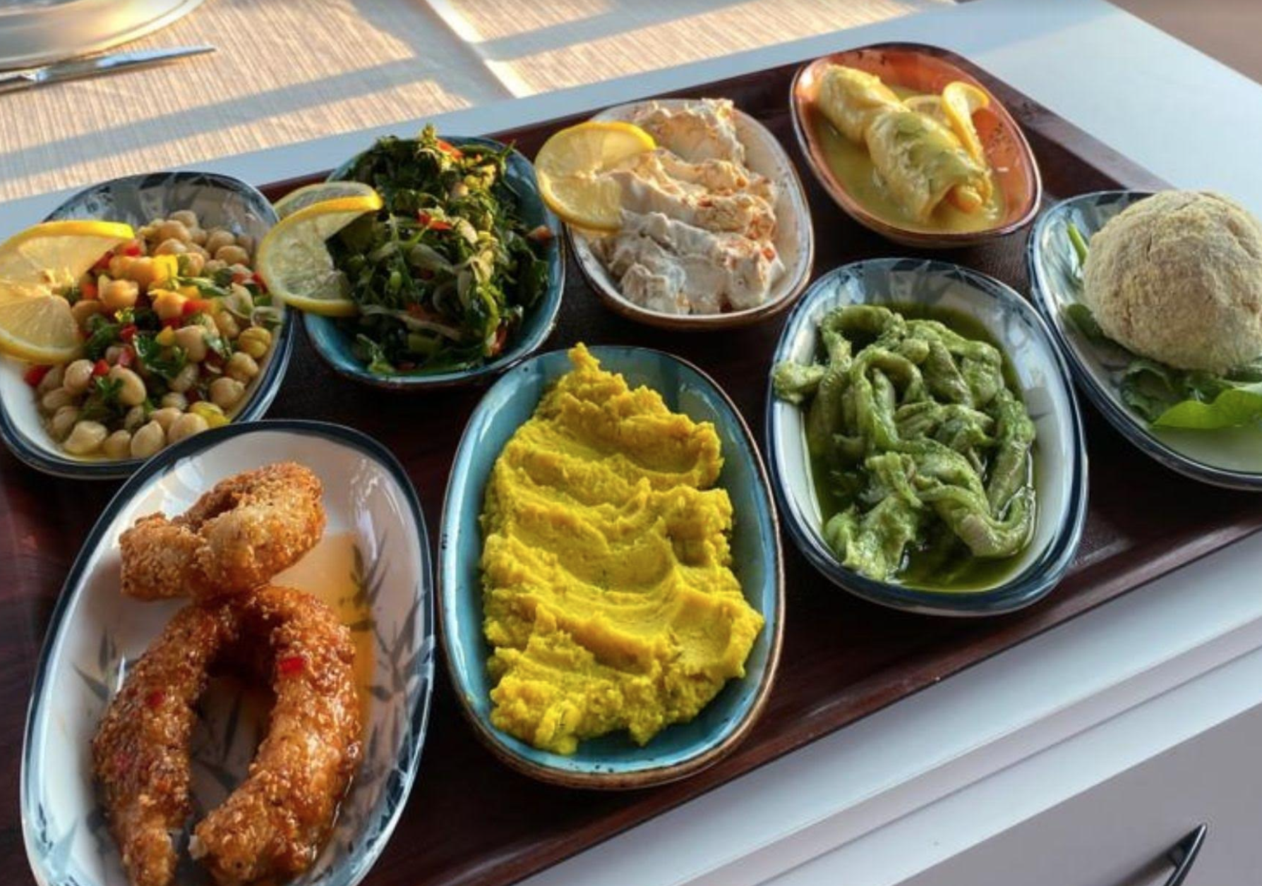 Ege ve Akdeniz mutfaklarından seçilmiş lezzetleri Tuzla'da  Zeytin Restorant 