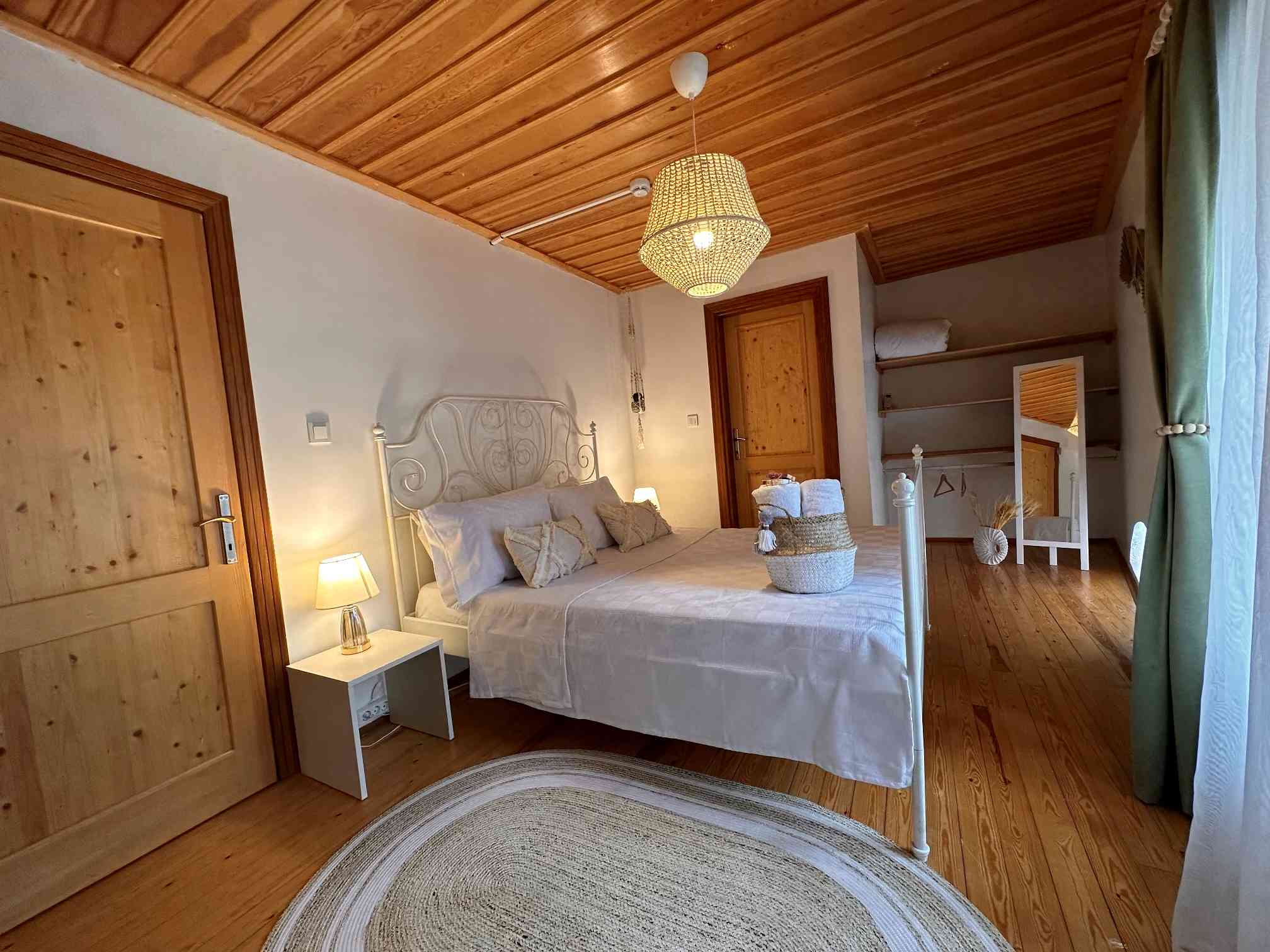 Kuzey Ege Ayvalık'ın incisi Hanole Guest House