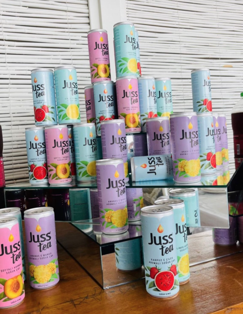 JUSStea’ nin lansmanı Oligark Kuruçeşme’de kahvaltı eşliğinde gerçekleşti