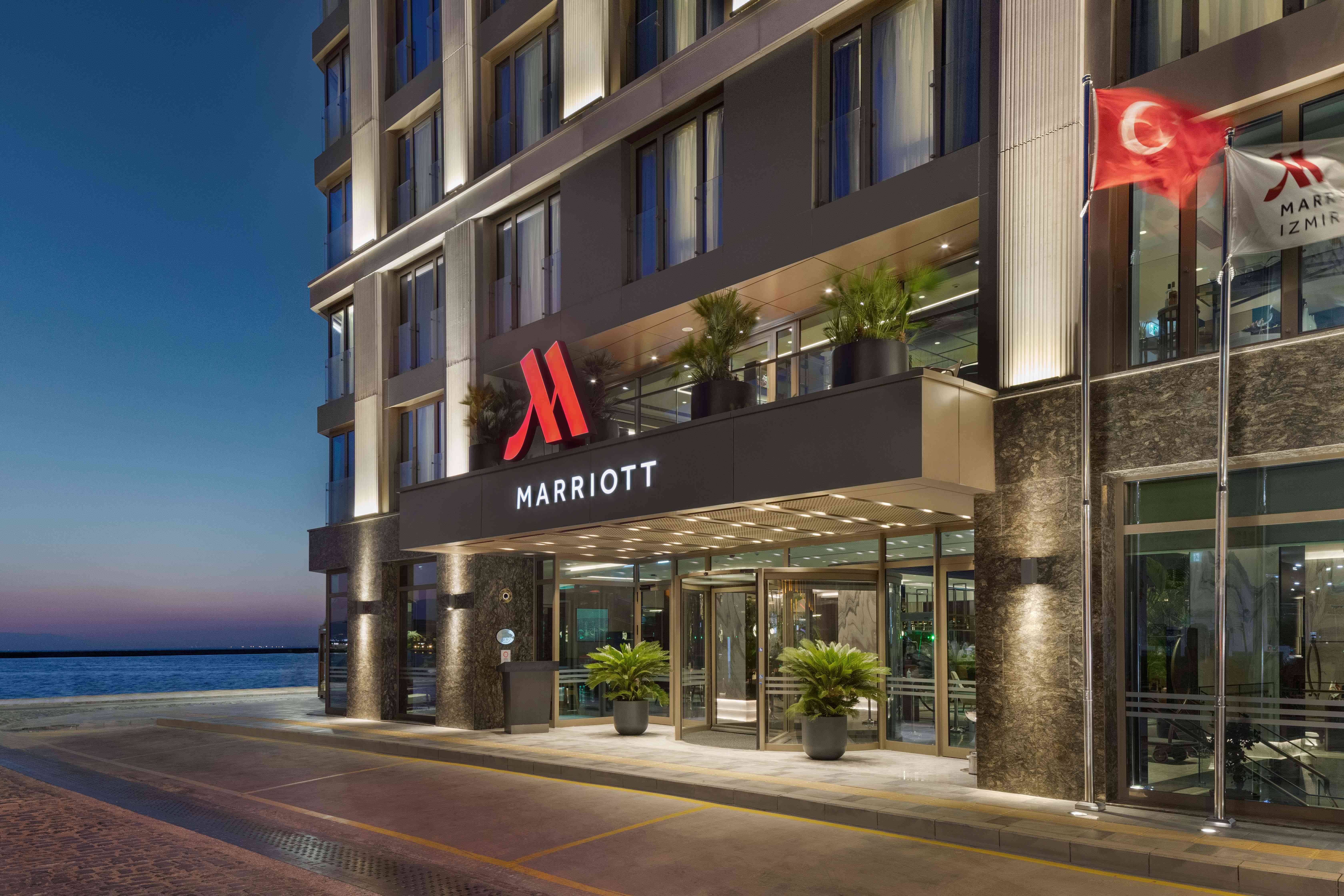 İzmir Marriott ikinci yılını başarılarla kutluyor