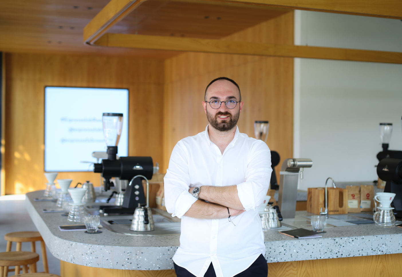 Espressolab 200. şubesi ile kahve severlere çok özel bir deneyim yaşatıyor