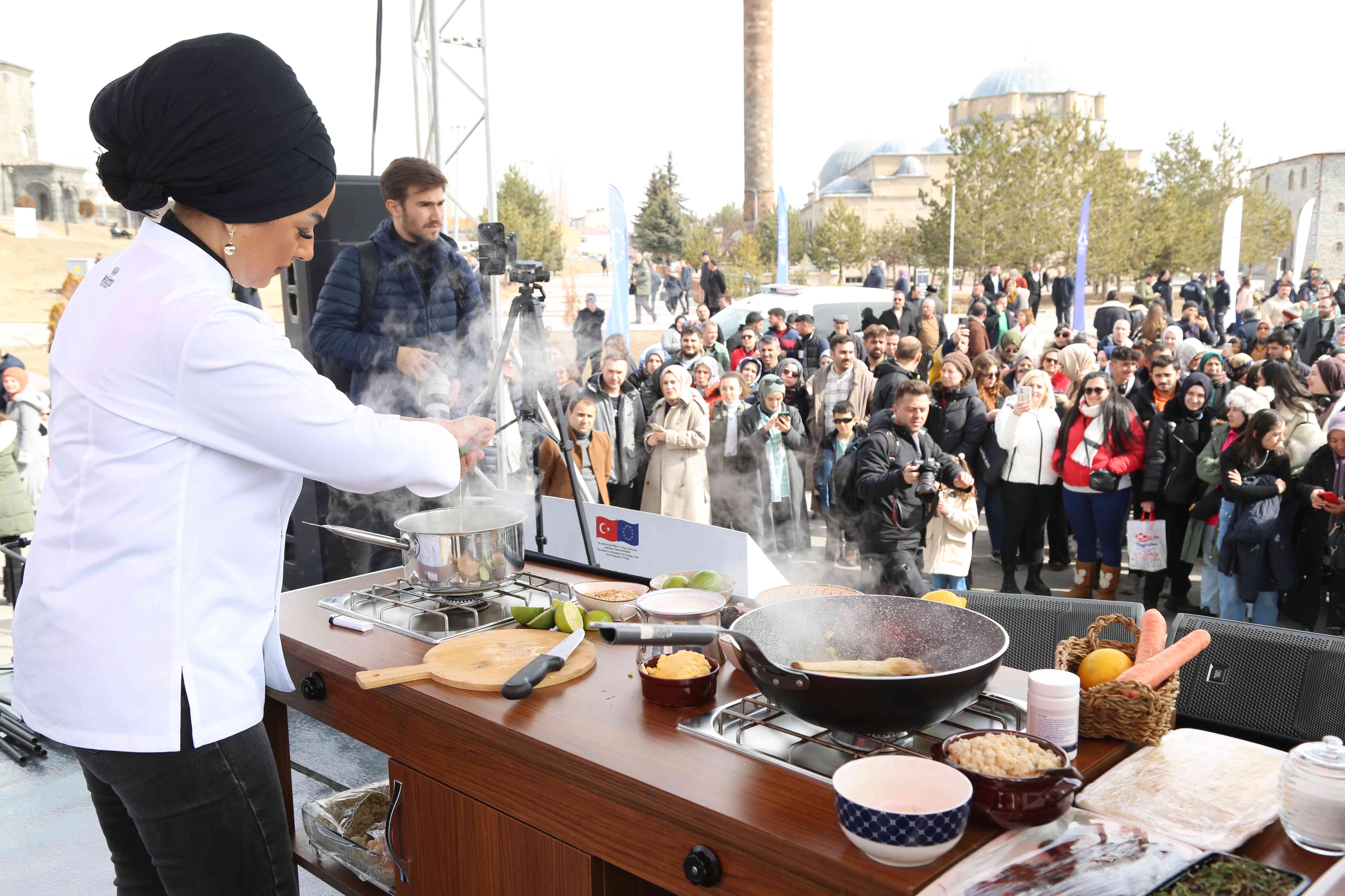 Kars Uluslararası Konferans ve Tanıtım etkinlikleri büyük ilgi gördü   