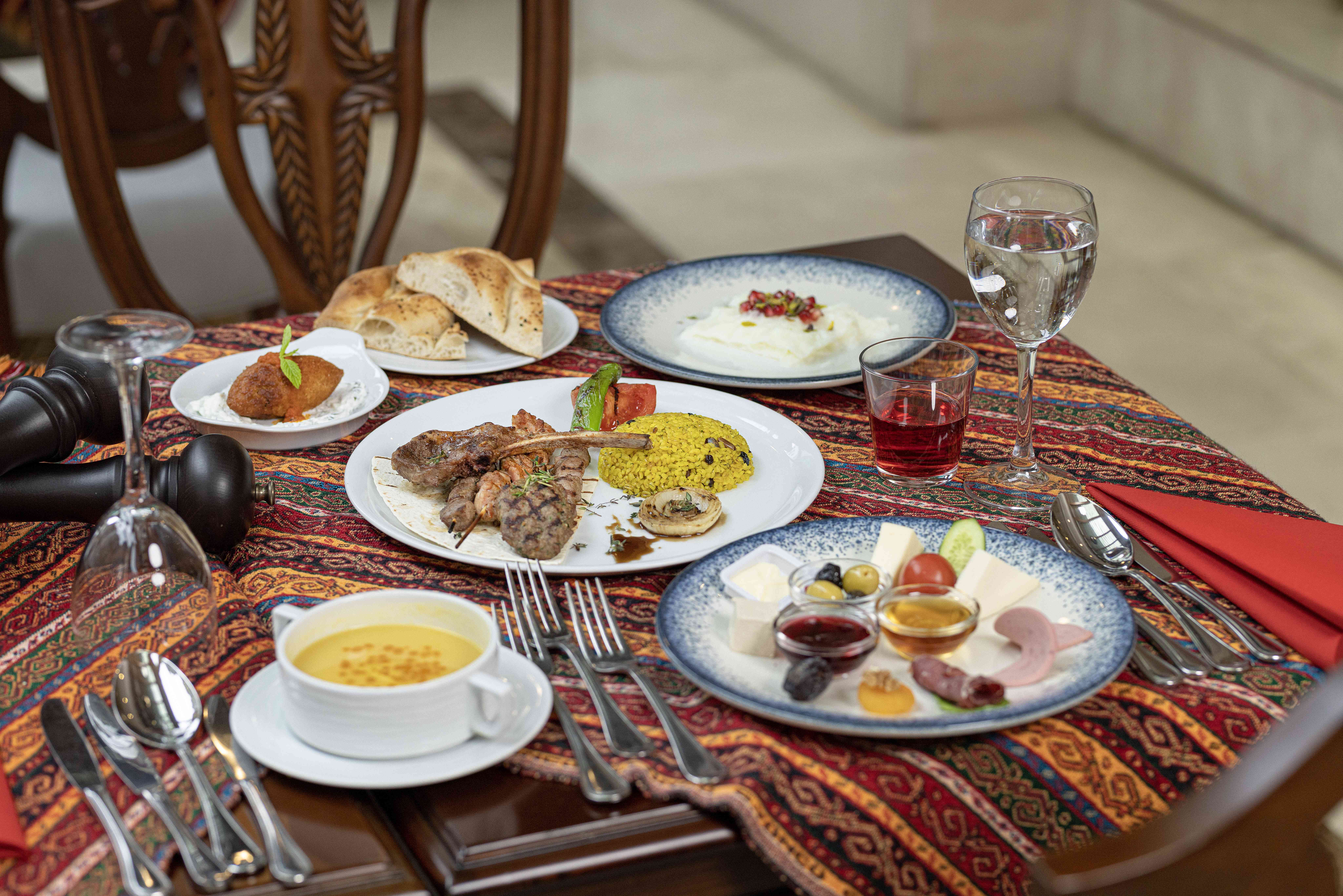 Zengin İftar menüleriyle Elite World Hotels & Resorts