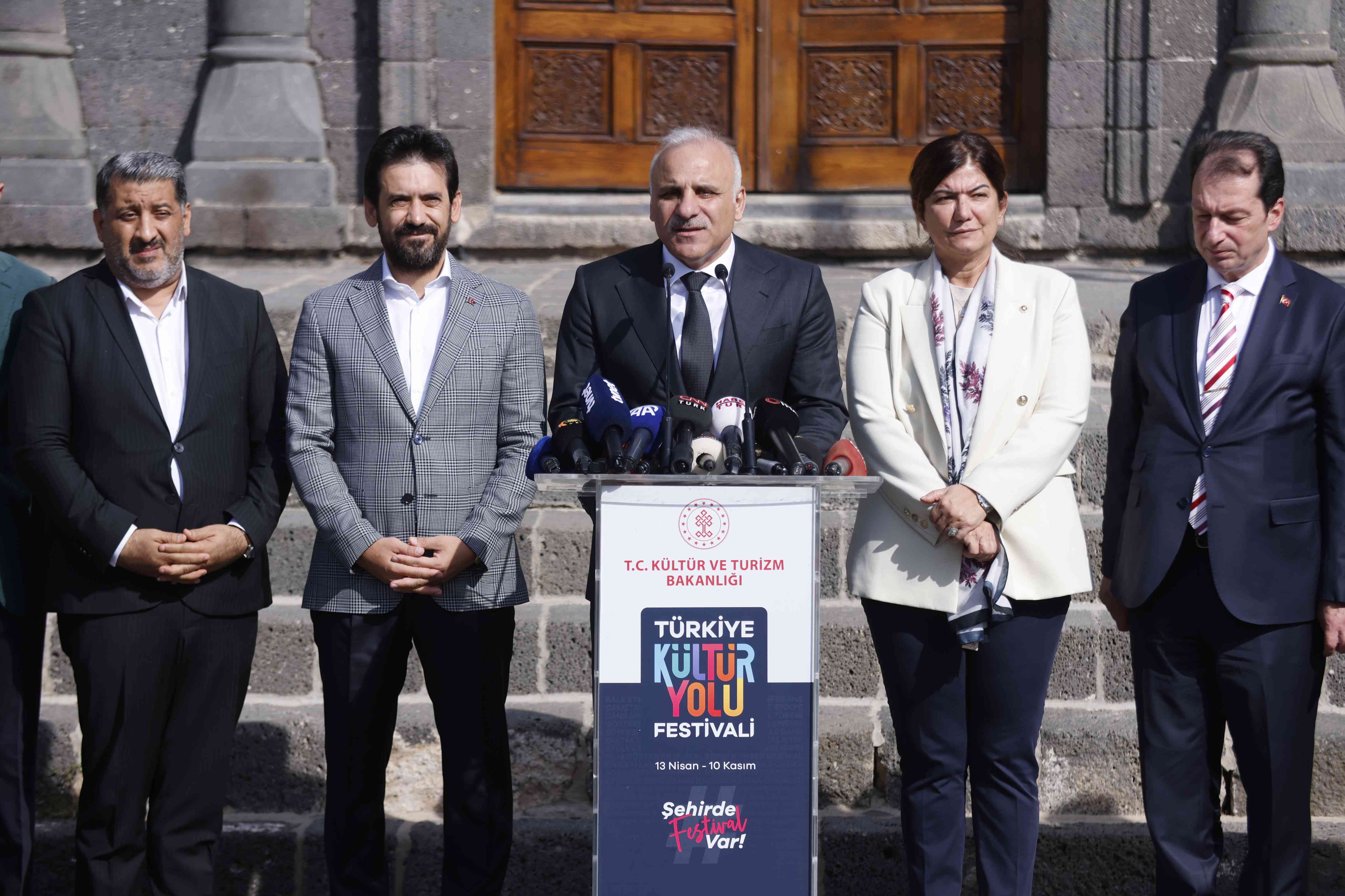 Diyarbakır Kültür Yolu Festivali başladı