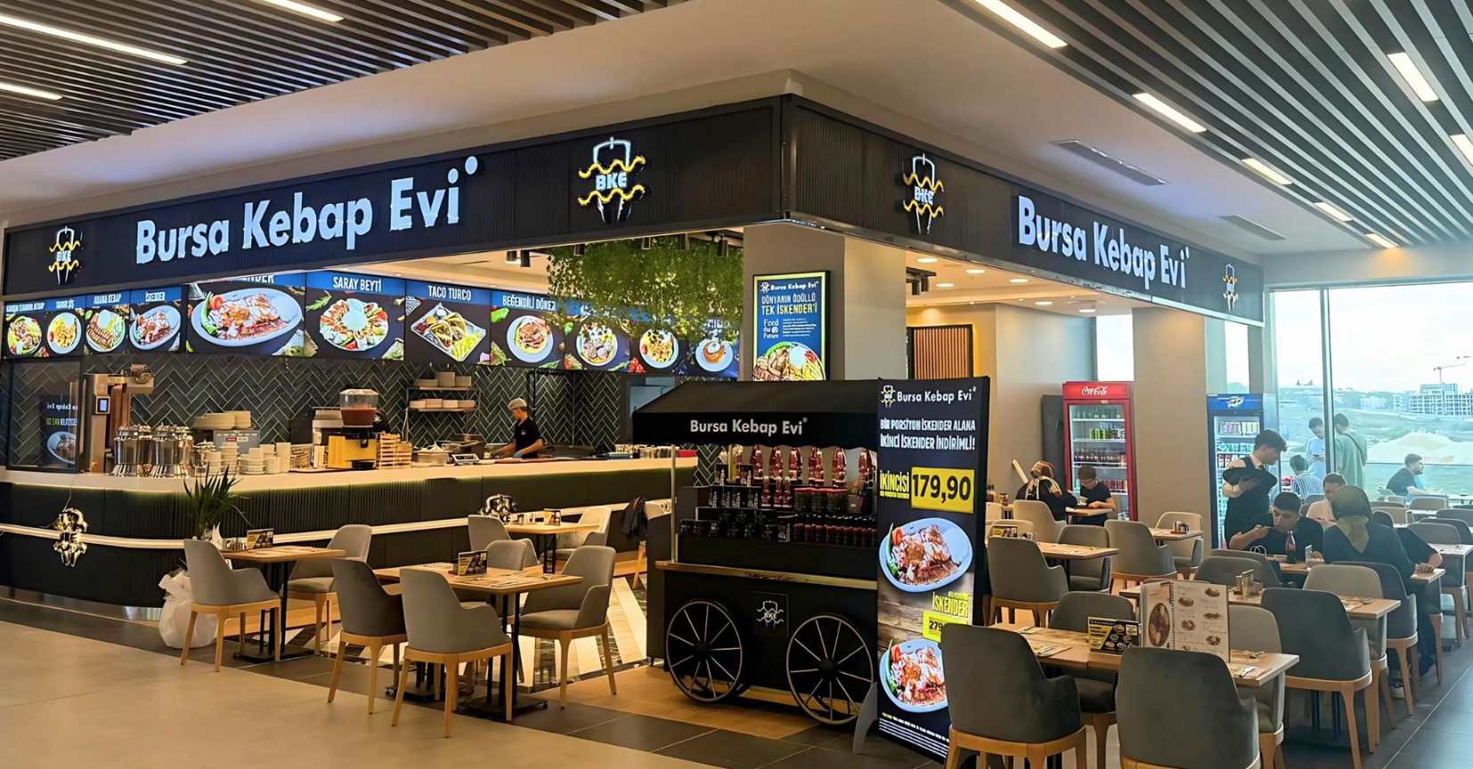 Pendik Marina ve V Metroway AVM’de Bursa Kebap Evi lezzetleri