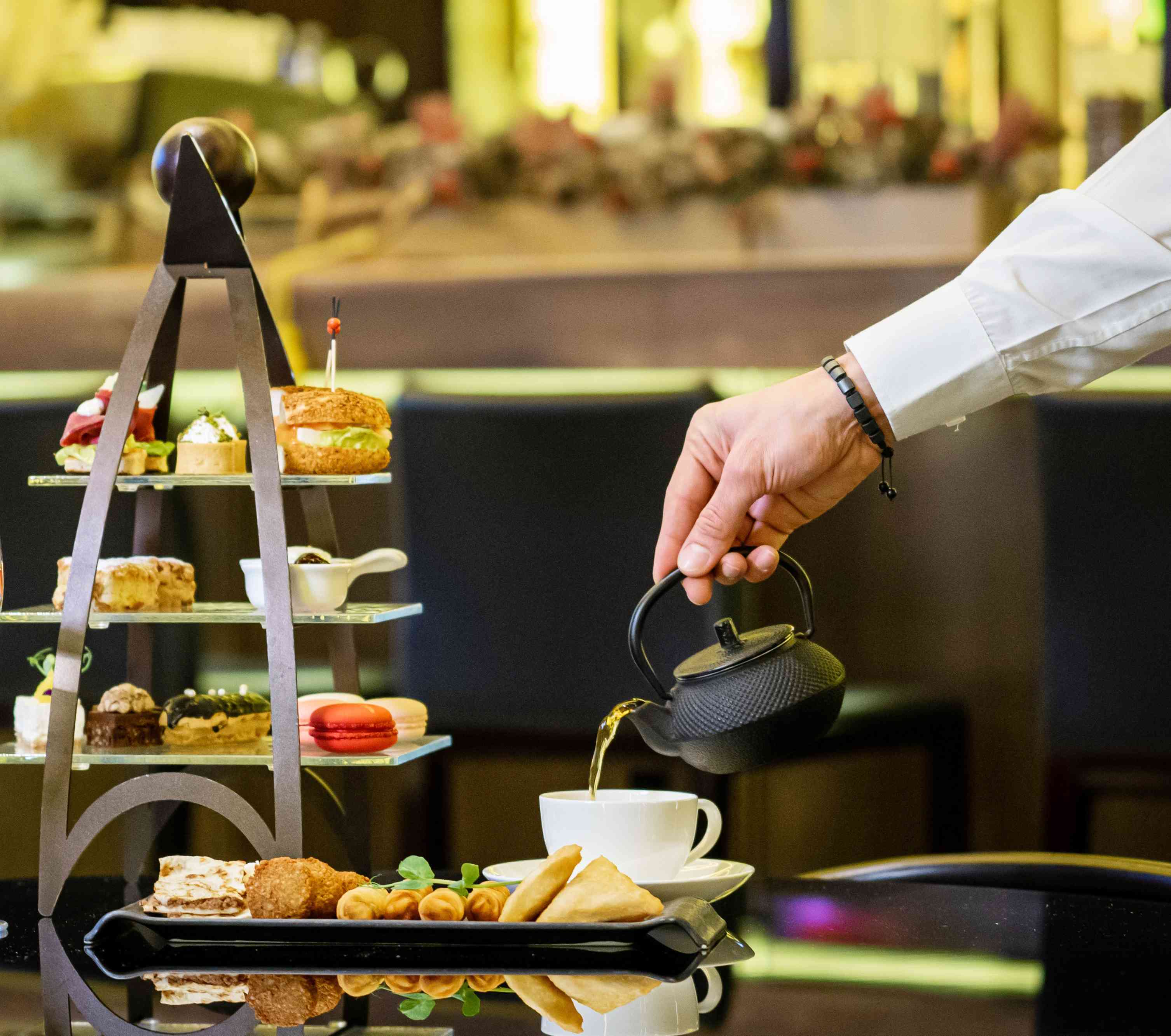 St. Regis Otelleri’nin geleneksel çay saati ritüeli