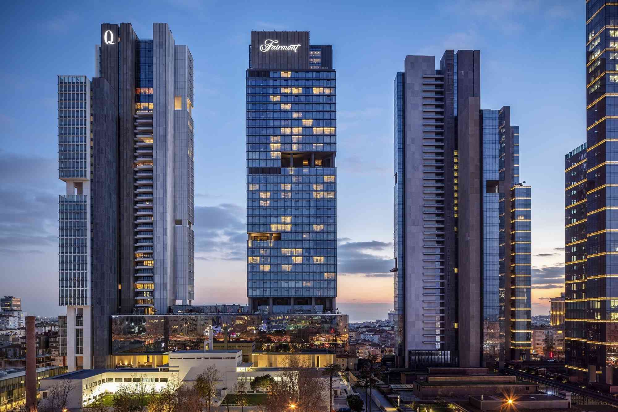 Fairmont Quasar Istanbul daha da güçlendirilmiş hijyen ve güvenlik standartlarıyla misafirlerini ağırlıyor…