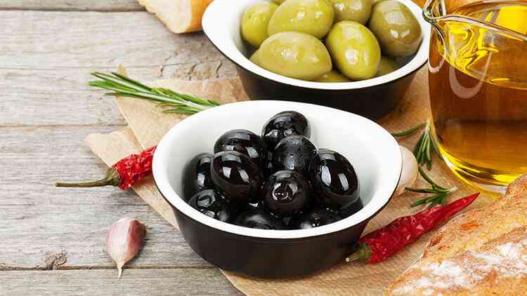 Dünyanın en şahane meyvesi ZEYTİN