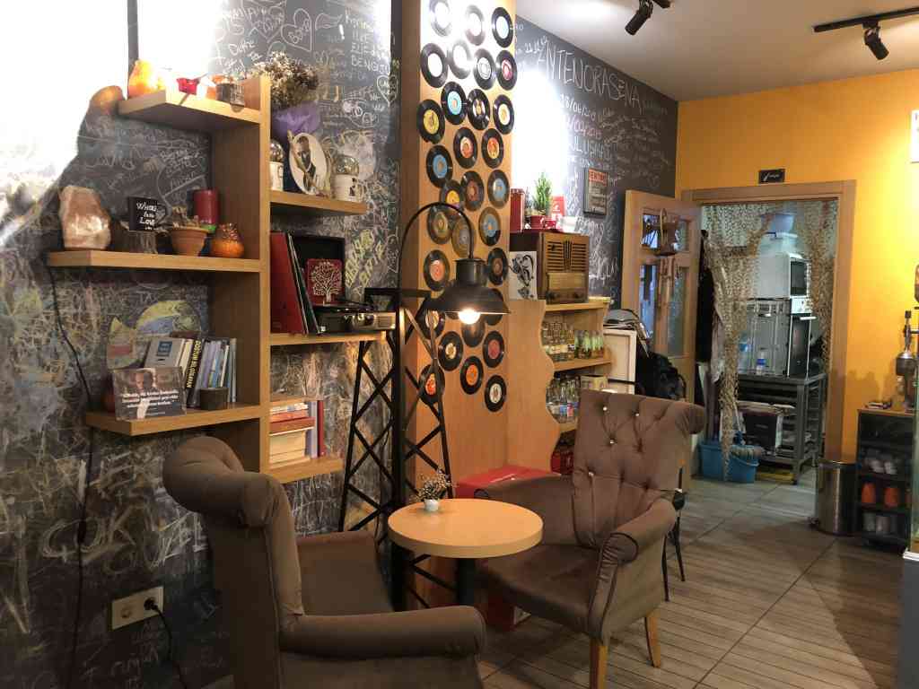 Best in town : Eywa Sebastian