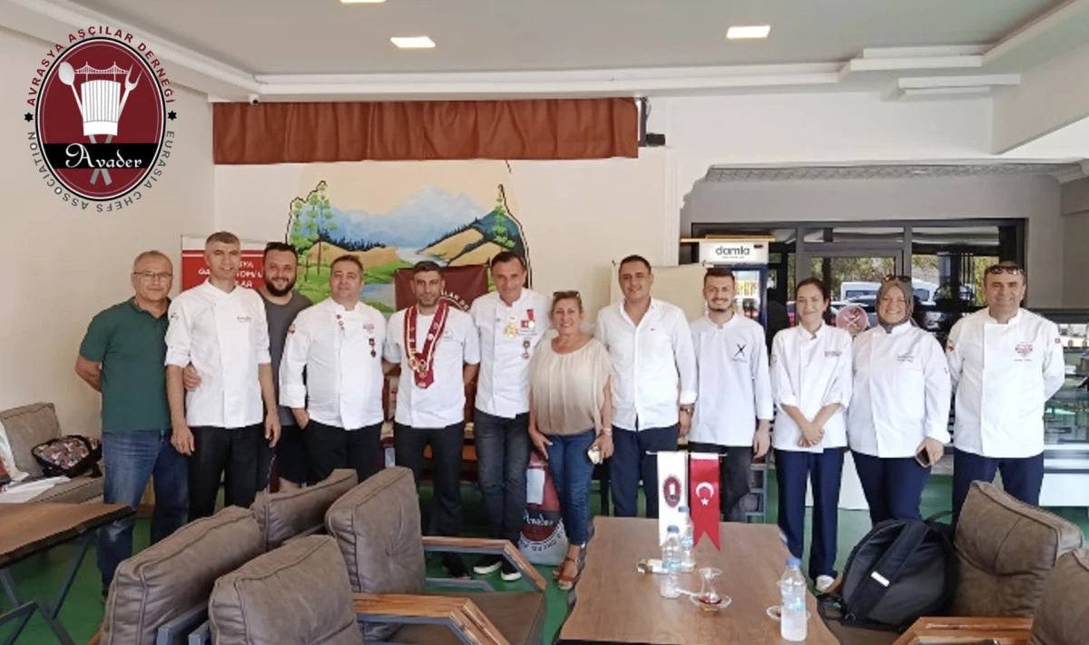 Şef Müslüm Tüken, Avrasya Aşçılar Derneği Başkanı oldu.