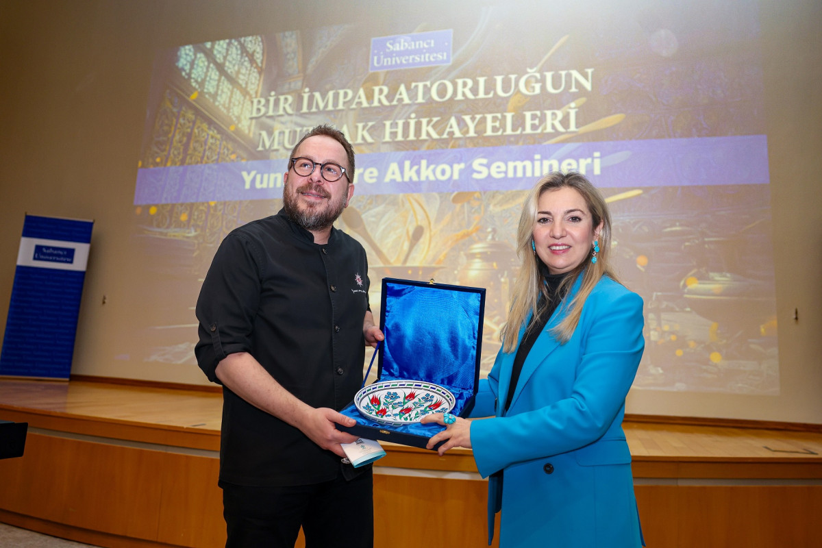 Şef Yunus Emre Akkor Sabancı Üniversitesi’nde katılımcıları gastronomi yolculuğuna çıkardı