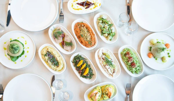 Ters K&ouml;şe Restoran,14 Şubat Sevgililer G&uuml;n&uuml;ne &ouml;zel men&uuml;s&uuml;yle misafirlerini bekliyor